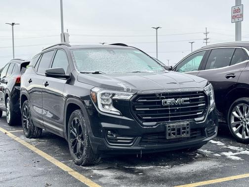 2022 GMC Terrain SLT