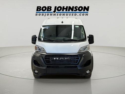 Bright White Clearcoat 2025 RAM ProMaster 2500 Tradesman