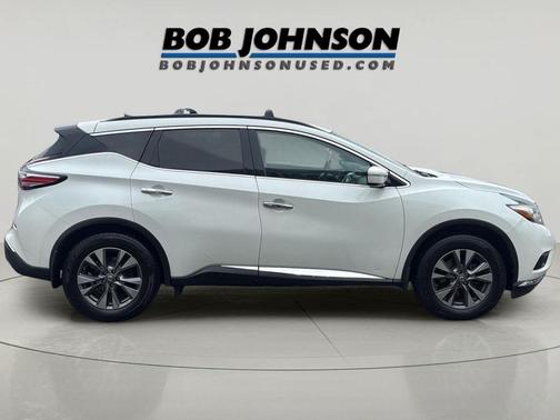 Pearl White 2015 Nissan Murano SV