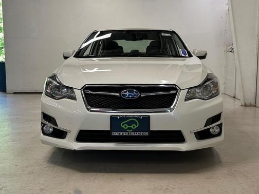Crystal White Pearl 2016 Subaru Impreza 2.0i Limited