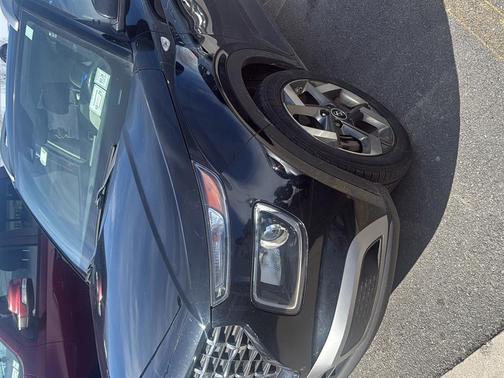 2022 Hyundai VENUE SEL