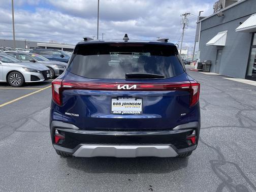 Dark Ocean Blue 2024 Kia Seltos SX Turbo