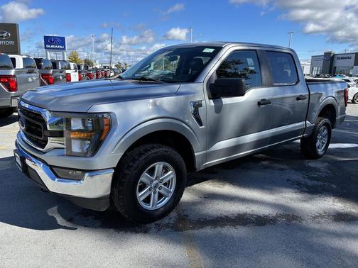 Iconic Silver Metallic 2023 Ford F-150 XLT