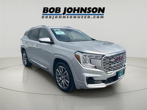 2022 GMC Terrain Denali