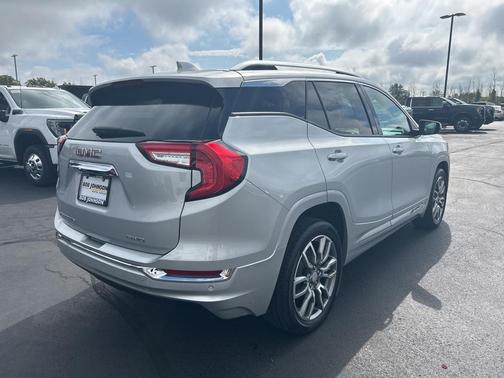 2022 GMC Terrain Denali