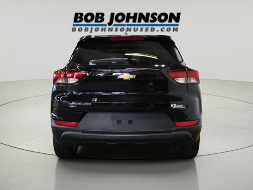 Mosaic Black Metallic 2024 Chevrolet Trailblazer LS