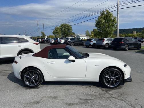 2018 Mazda MX-5 Miata Grand Touring