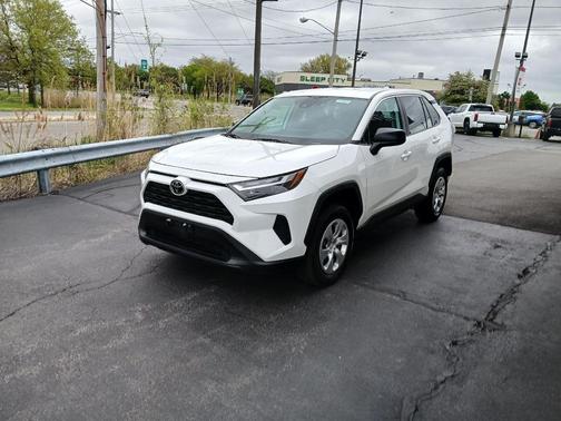 Ice Cap 2023 Toyota RAV4 LE