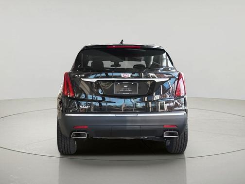 2024 Cadillac XT5 Luxury