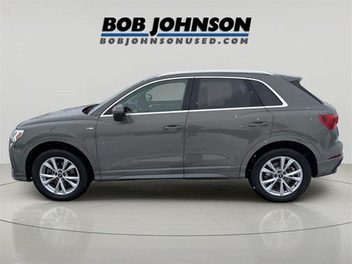 2022 Audi Q3 45 S line Premium Plus