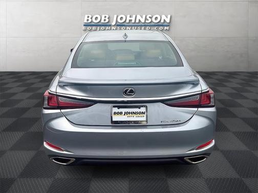 2022 Lexus ES 350 Base