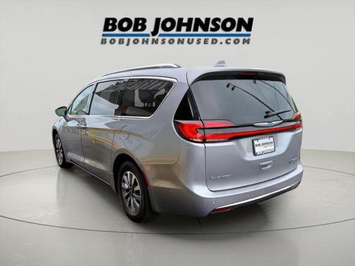2021 Chrysler Pacifica Hybrid Touring L