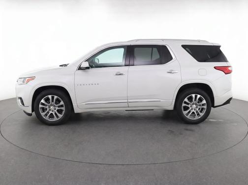 Summit White 2018 Chevrolet Traverse Premier