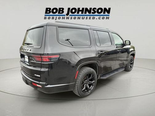 Diamond Black Crystal Pearl 2024 Jeep Wagoneer Series II Carbide