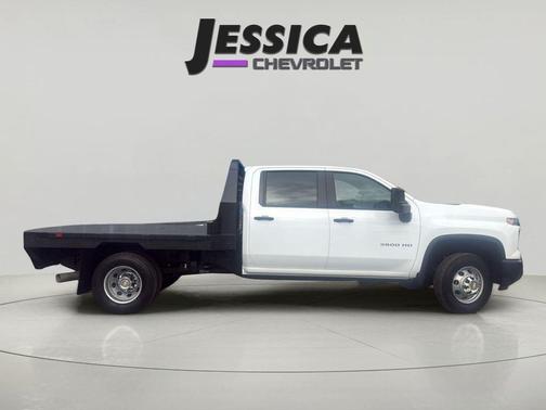 Summit White 2025 Chevrolet Silverado 3500 WT