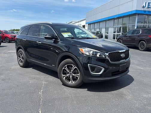 Ebony Black 2017 Kia Sorento LX
