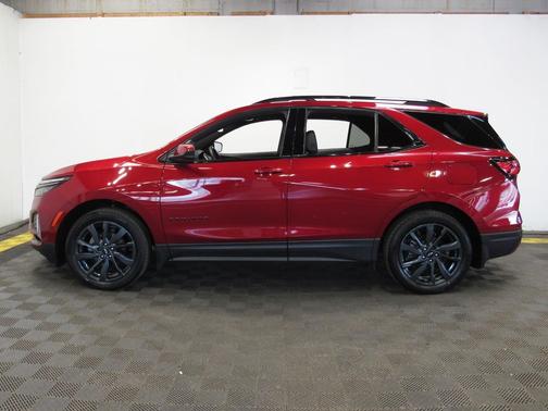 Radiant Red Tintcoat 2023 Chevrolet Equinox AWD RS