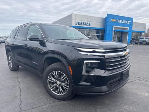 2024 Chevrolet Traverse LT