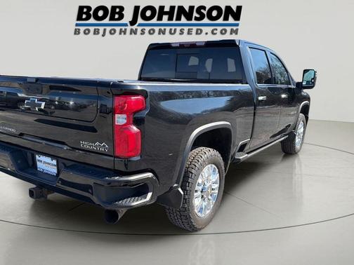 Mosaic Black Metallic 2022 Chevrolet Silverado 2500 High Country