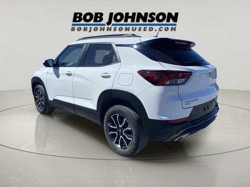 Summit White 2023 Chevrolet Trailblazer ACTIV