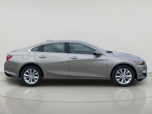 Mineral Gray Metallic 2025 Chevrolet Malibu FWD 1LT