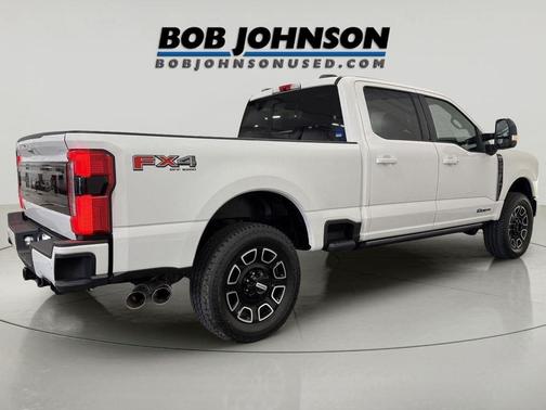 Star White Metallic Tri-Coat 2026 Ford F-250 XL