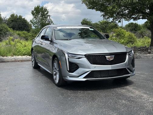 Argent Silver Metallic 2024 Cadillac CT4 Sport
