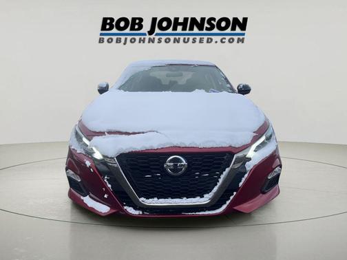 2022 Nissan Altima SR Intelligent AWD