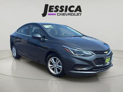 Graphite Metallic 2017 Chevrolet Cruze LT