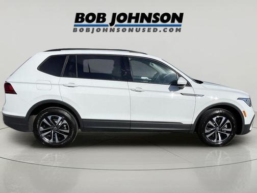 Pure White 2024 Volkswagen Tiguan 2.0T S 4MOTION