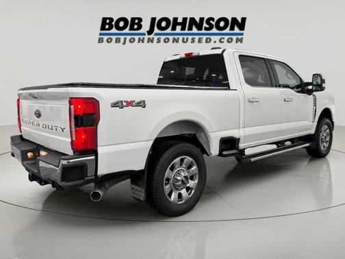 Star White Metallic Tri-Coat 2024 Ford F-250 Lariat