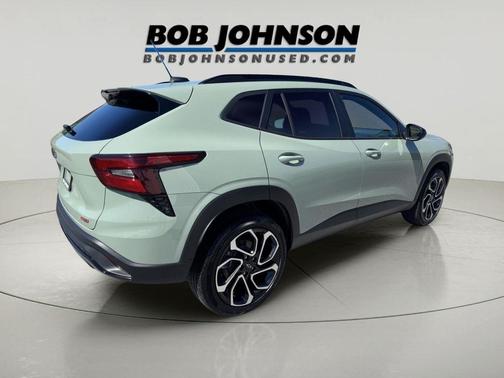 Cacti Green 2024 Chevrolet Trax FWD 2RS