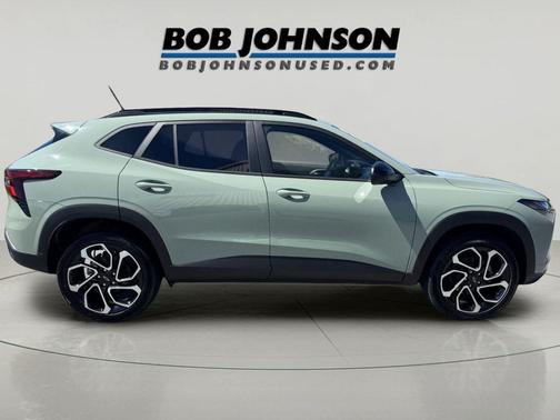 Cacti Green 2024 Chevrolet Trax FWD 2RS