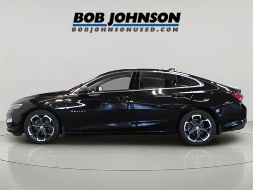 2022 Chevrolet Malibu FWD LT