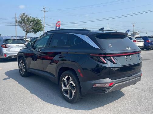 Phantom Black 2023 Hyundai TUCSON Limited