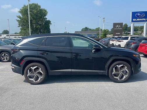 Phantom Black 2023 Hyundai TUCSON Limited