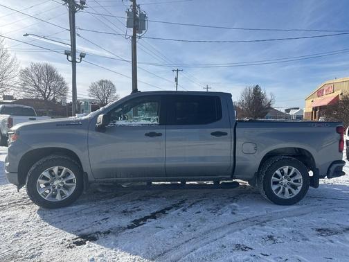 2023 Chevrolet Silverado 1500 Custom