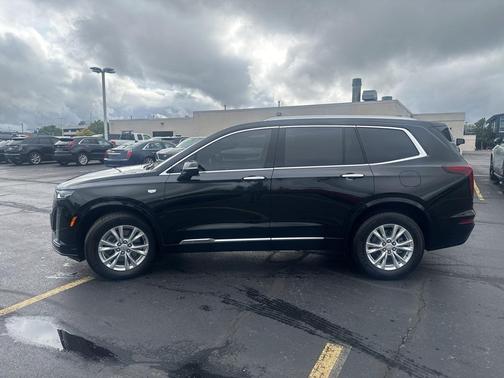 2023 Cadillac XT6 Luxury AWD