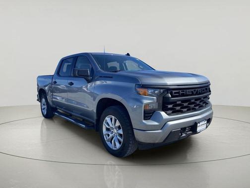 Sterling Gray Metallic 2023 Chevrolet Silverado 1500 Custom