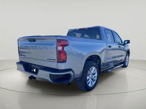 Sterling Gray Metallic 2023 Chevrolet Silverado 1500 Custom