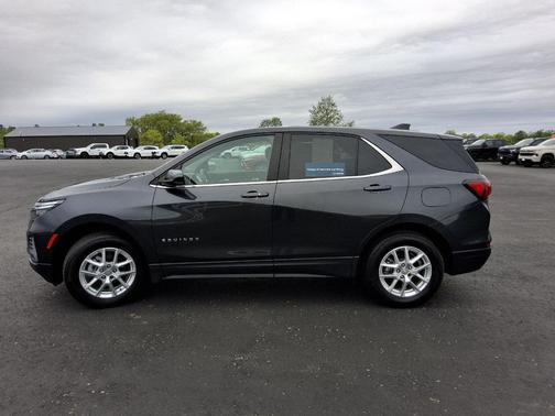 Iron Gray Metallic 2023 Chevrolet Equinox 1LT