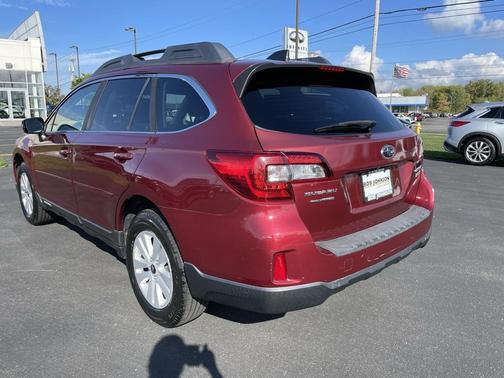 2017 Subaru Outback 2.5i Premium