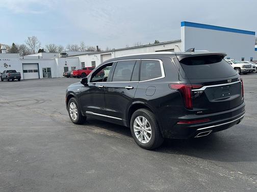 Stellar Black Metallic 2024 Cadillac XT6 Luxury AWD