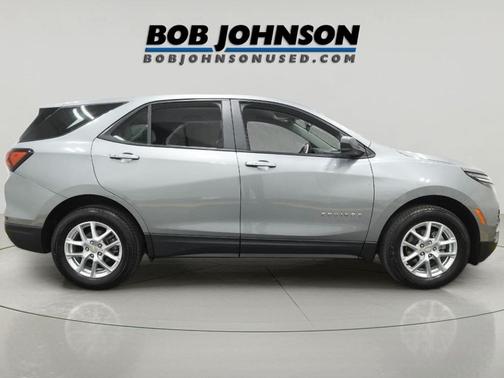 Sterling Gray Metallic 2024 Chevrolet Equinox LS
