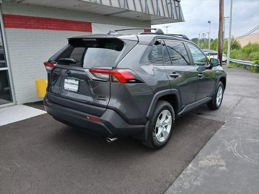 2019 Toyota RAV4 Hybrid XLE