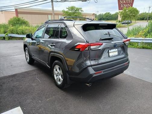 2019 Toyota RAV4 Hybrid XLE
