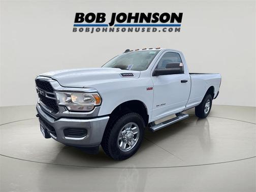 2022 RAM 3500 Tradesman Regular Cab 4x4 8' Box
