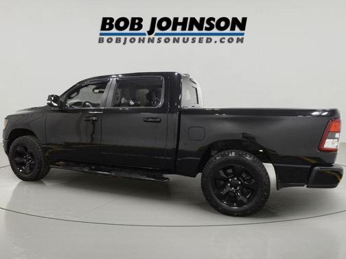 Diamond Black Crystal Pearlcoat 2019 RAM 1500 Big Horn