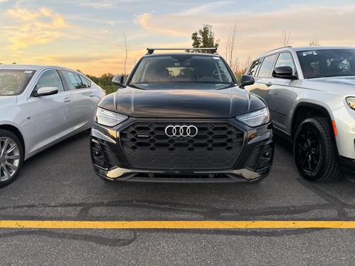 2023 Audi Q5 45 S line Prestige