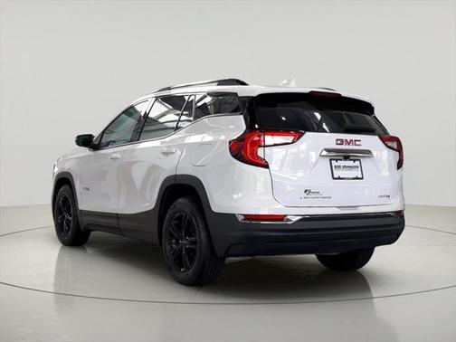 2022 GMC Terrain AWD AT4